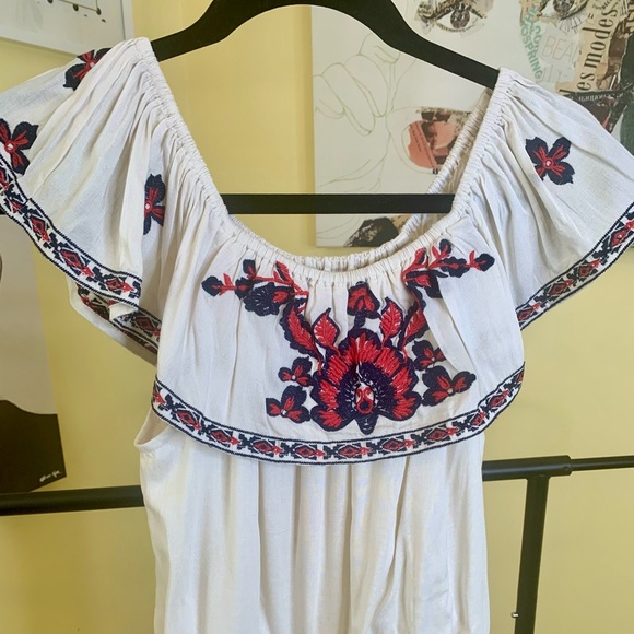 💫HP‼️💫 NWT RAGA (Anthropologie) Off-Shoulder Embroidered Jumpsuit in Ivory, Med - Picture 7 of 9